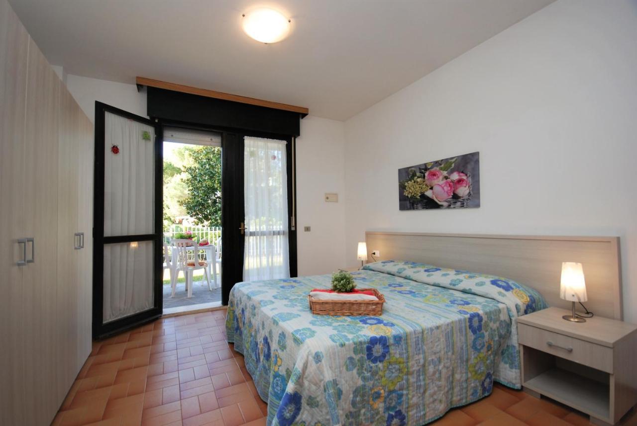 Residenza La Meridiana Lignano Sabbiadoro Esterno foto